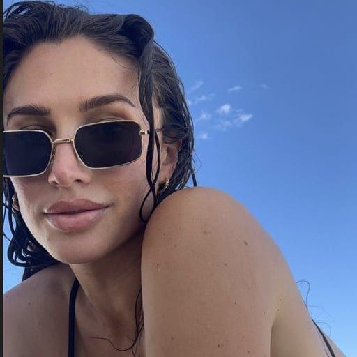 Kell Mendoza