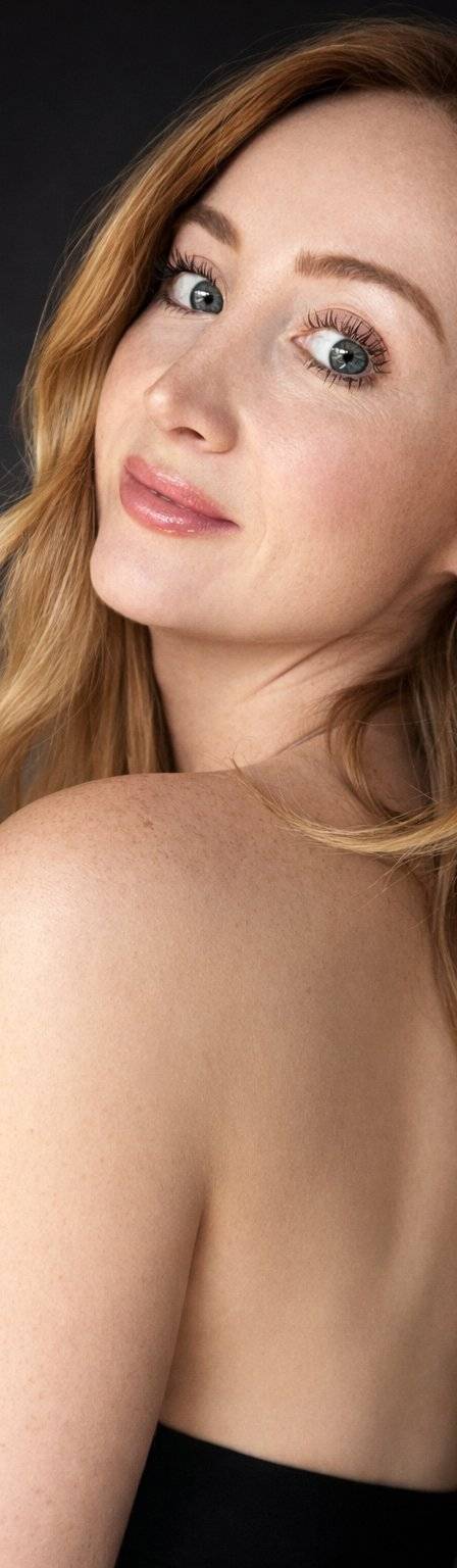 Amy Lyons