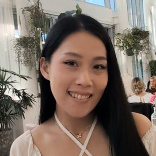 Jenny  Deng