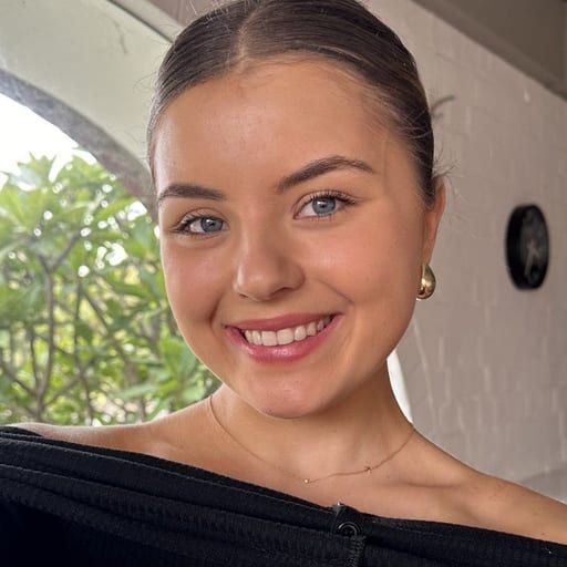 Bree Robertson