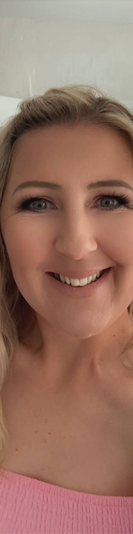 Kirsty  Burgess