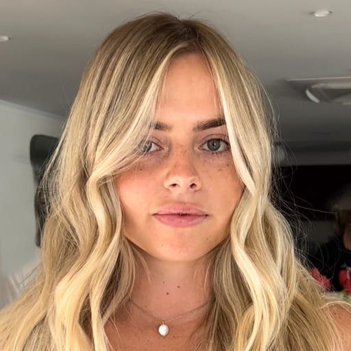 Kiki  Lloyd