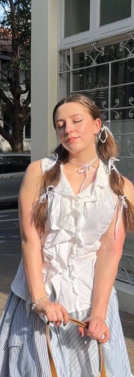 Allegra Schmidt