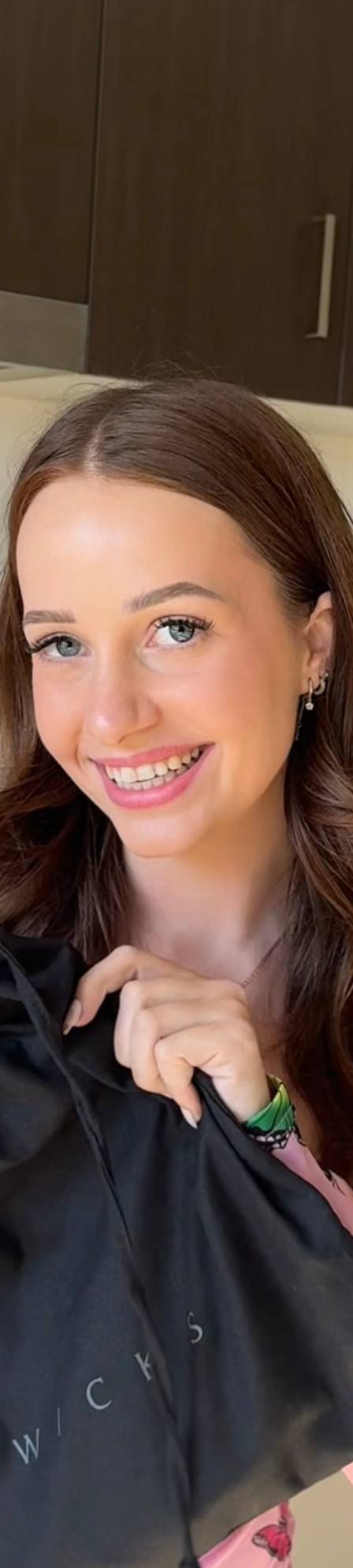 Imogen Leslie