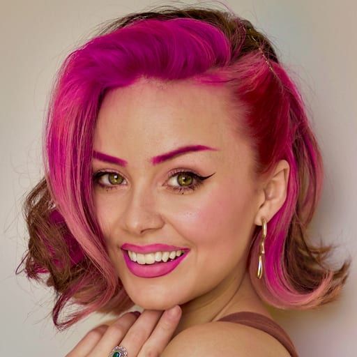 Amber  Scates